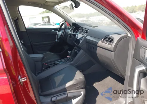 2019 Volkswagen Tiguan 2.0T Se/2.0T Sel/2.0T Sel R-Line/2.0T Sel R-Line Black из США, поврежденный, VIN 3VV2B7AX5KM012573